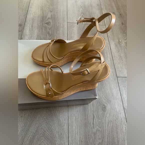 Nine and company by Nine West wedge sandals lightly used in good condition - Picture 3 of 5